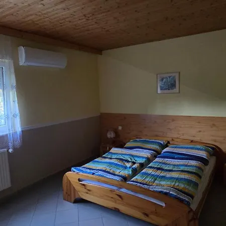 Bed & Breakfast Malom Fogado